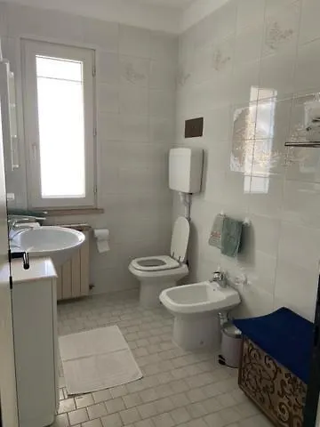 Appena Fuori Apartamento *